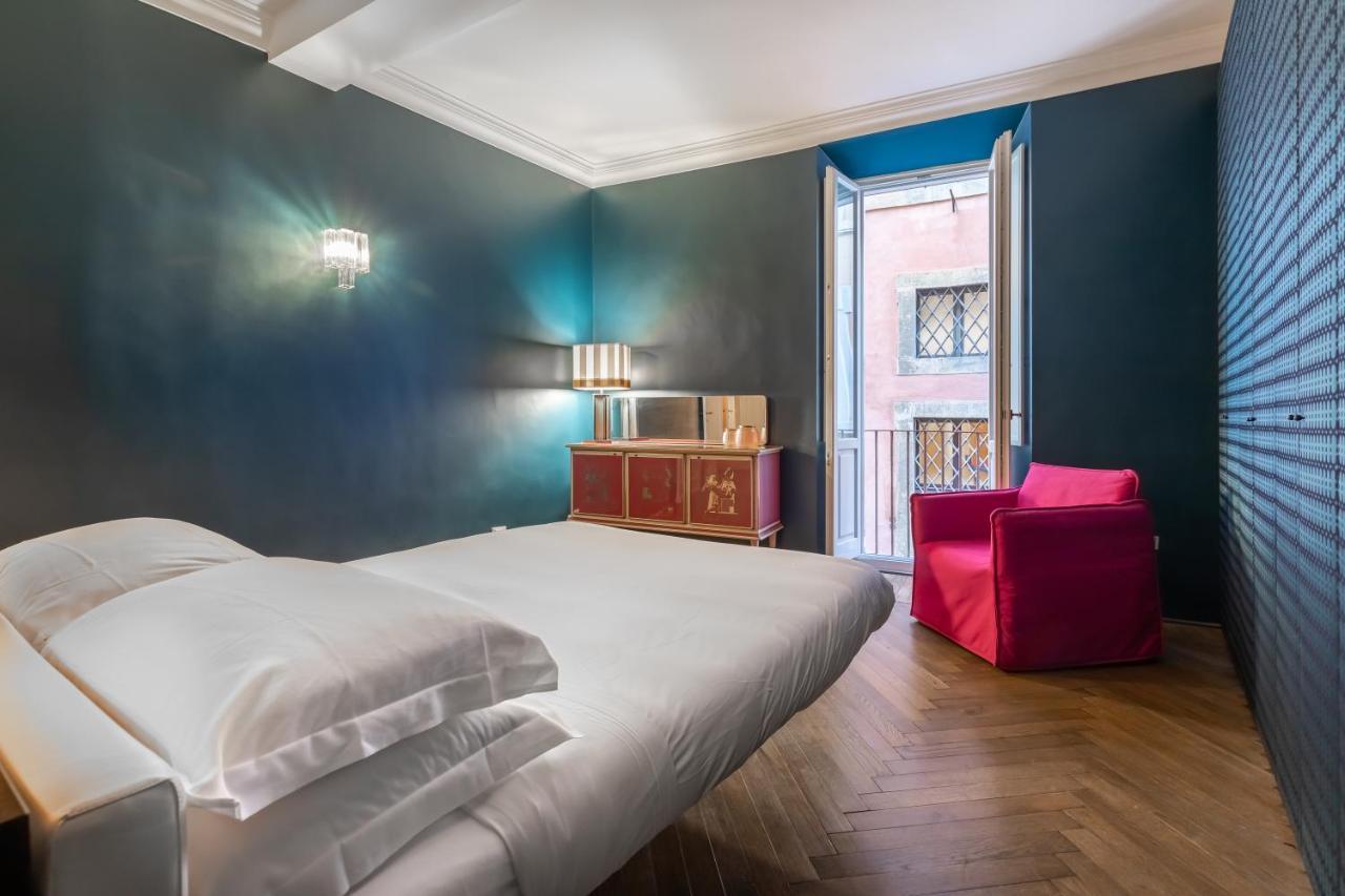 Chic And Style In Historical Via Giulia Apartment Roma Ngoại thất bức ảnh